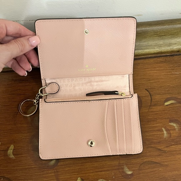 Kate Spade wallet - Picture 3 of 3